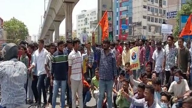 Hyderabad murder case: ABVP members protest over Nagaraju's killing Hyderabad murder case: ABVP members protest over Nagaraju's killing
