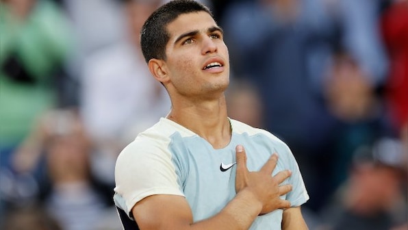 French Open 2022: Carlos Alcaraz, Alexander Zverev pull off comeback wins as as Nadal, Djokovic cruise