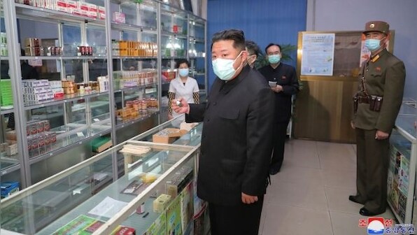 North Korea's Kim Jong-un criticises officials over slow medicine delivery as COVID-19 rapidly spreads