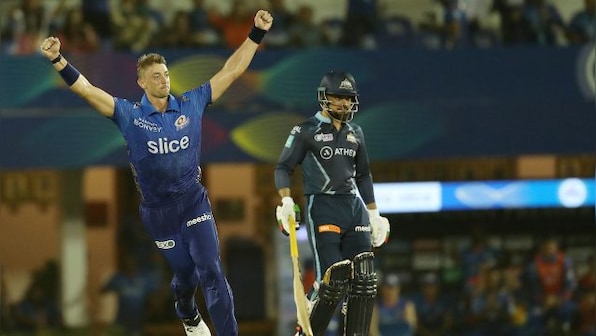 GT vs MI, IPL 2022: How the thrilling last over from Daniel Sams panned out