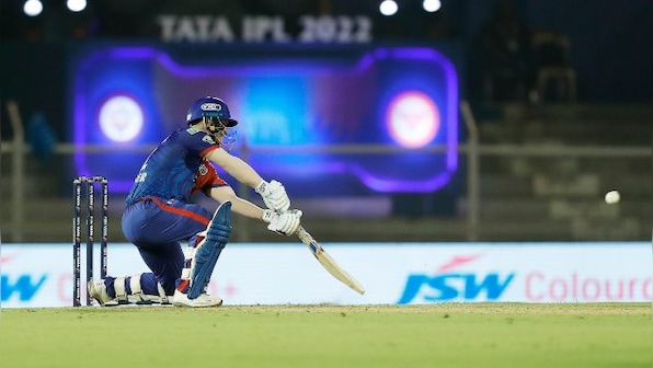 'David Warner FIRE hai': Twitter reacts after Delhi Capitals beat Sunrisers Hyderabad in IPL 2022