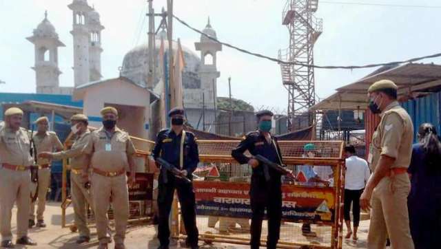 Varanasi: Tensions high as videography inside Gyanvapi mosque begins today; management warns of protests Varanasi: Tensions high as videography inside Gyanvapi mosque begins today; management warns of protests