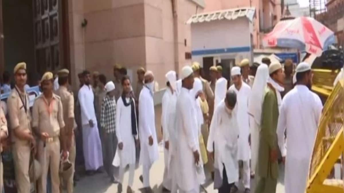 Friday prayers offered at Gyanvapi Mosque in Varanasi