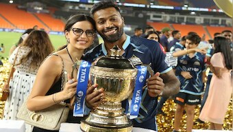 Watch: Hardik Pandya consoles emotional Natasha Stankovic after Gujarat Titans' IPL 2022 triumph