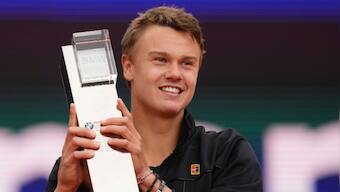 Holger Rune wins first ATP title in Munich as Botic van de Zandschulp retires