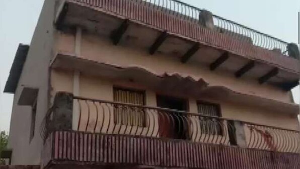 In Uttar Pradesh's Chandauli, Gangster's daughter dies after allegedly beaten by police during raid, SHO suspended: WATCH