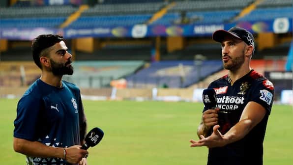Watch: RCB skipper du Plessis and Kohli turn Mumbai Indians supporters ahead of crucial MI vs DC clash