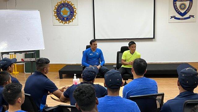 Sunil Chhetri joined NCA head VVS Laxman for a one-on-one session with the cricketers. (Photo Source: Twitter/BCCI)