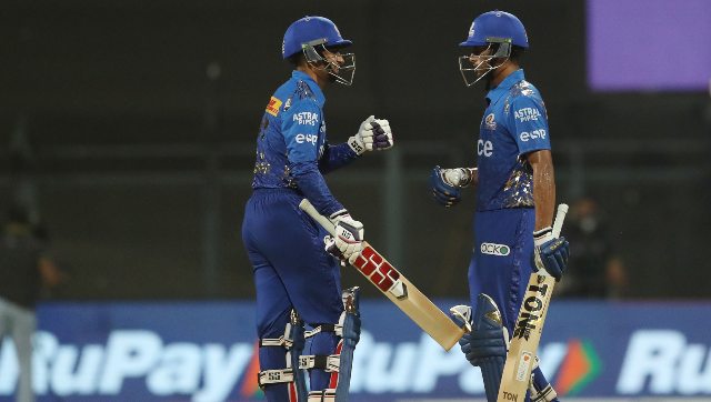 MI beat CSK by 5 wickets. Sportzpics