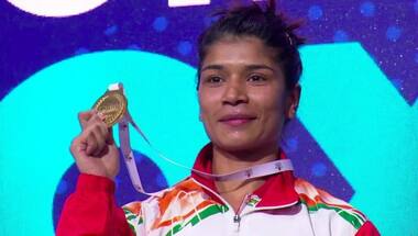 CWG 2022: Telangana official waves tricolour with KCR's photo at Nikhat Zareen’s match