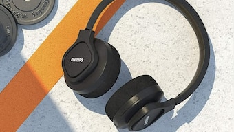 Philips TAA4216BK Wireless Sports Headphones Review: Truly gym-proof with solid battery backup