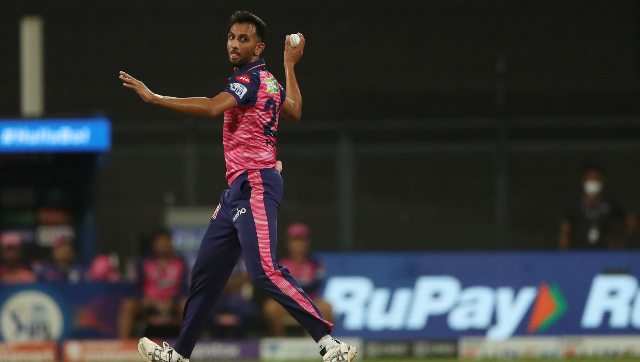 Watch: Prasidh Krishna almost injures Trent Boult with bizarre throw Watch: Prasidh Krishna almost injures Trent Boult with bizarre throw