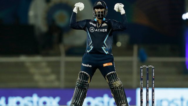 IPL 2022: Those sixes off Cottrell at Sharjah gave Rahul Tewatia the belief to do impossible, says Sunil Gavaskar IPL 2022: Those sixes off Cottrell at Sharjah gave Rahul Tewatia the belief to do impossible, says Sunil Gavaskar