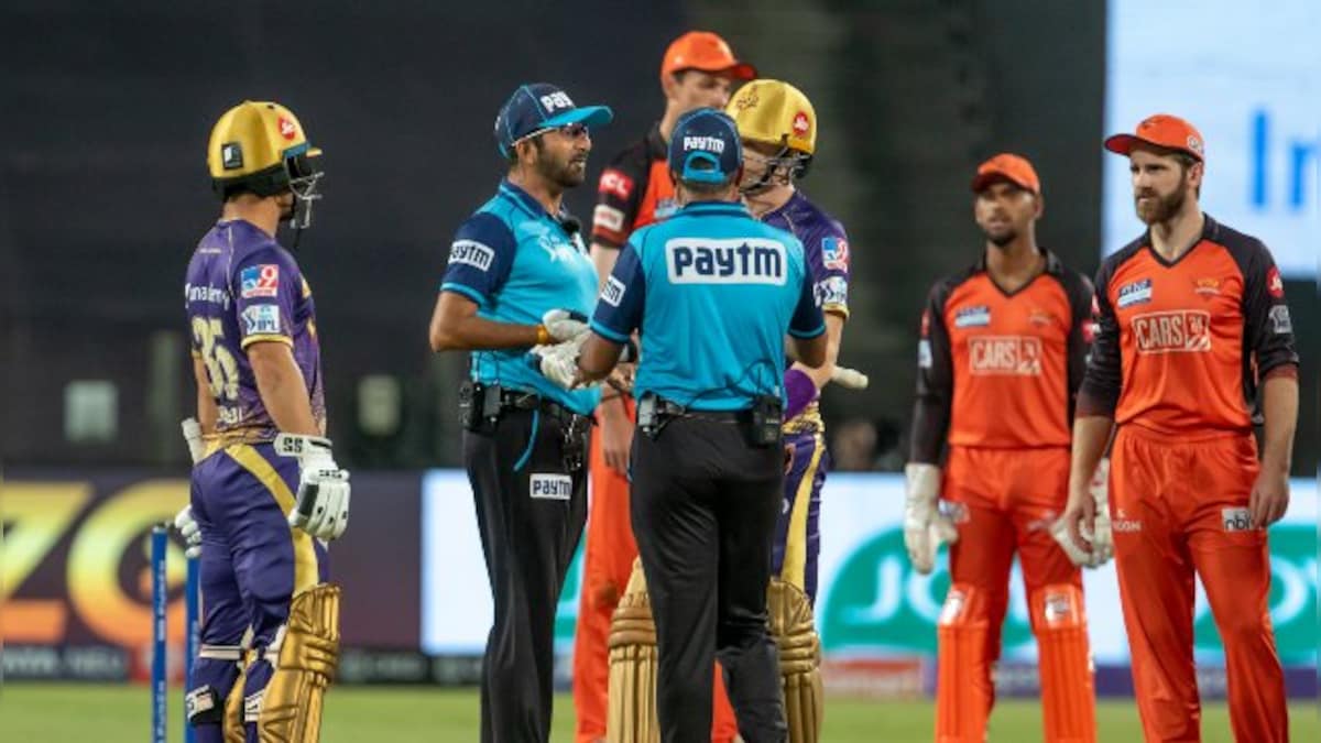 IPL 2022: Rinku Singh protests against umpire's decision as DRS controversy headlines KKR vs SRH game