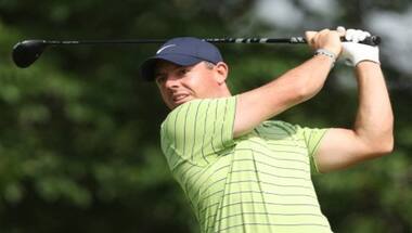 PGA Championship 2022: McIlroy seizes lead as Tiger Woods, Jordan Spieth struggle