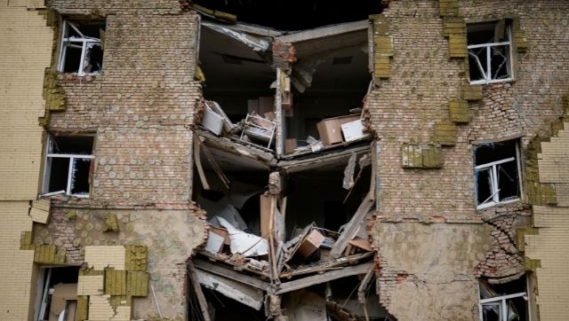 Russia aims to widen east Ukraine battle, claims to have overrun a key rail hub Russia aims to widen east Ukraine battle, claims to have overrun a key rail hub