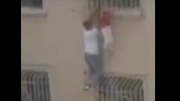 Watch | Man rescues 5-year-old after climbing six floors with bare hands, hailed as 'hero'