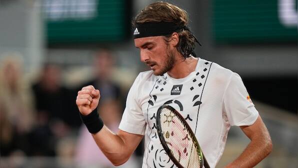 French Open 2022: Stefanos Tsitsipas back from brink as Roland Garros clouded by Wimbledon row