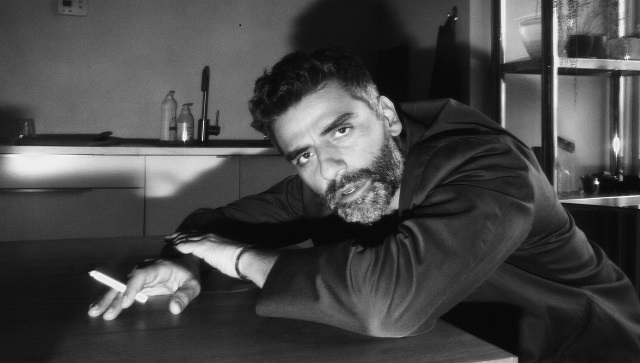 Oscar Isaac discusses Moon Knight, the 'unexpected oscillations of his career' and more Oscar Isaac discusses Moon Knight, the 'unexpected oscillations of his career' and more