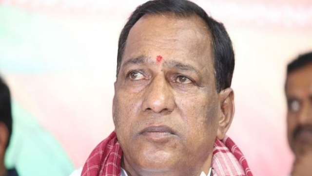 WATCH: Slippers, chairs, water bottles thrown at TRS minister Chamakura Malla Reddy for praising KCR-led Telangana govt WATCH: Slippers, chairs, water bottles thrown at TRS minister Chamakura Malla Reddy for praising KCR-led Telangana govt