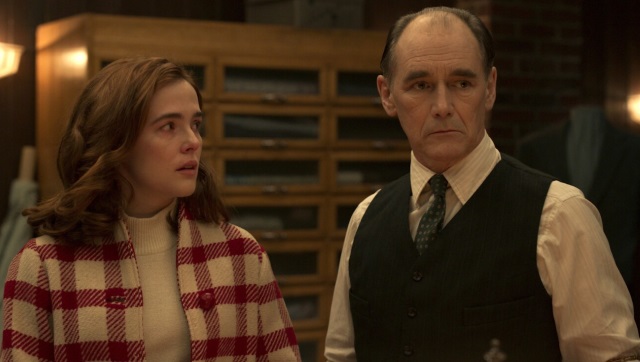 The Outfit movie review: Mark Rylance gets stitched up in an ill-fitting chamber drama The Outfit movie review: Mark Rylance gets stitched up in an ill-fitting chamber drama