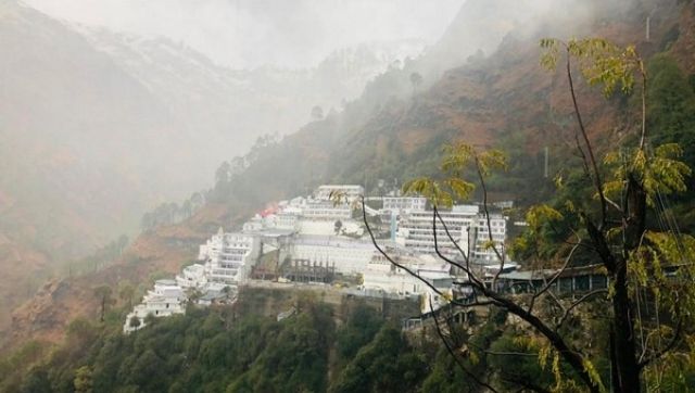 J&K: Seven charge-sheeted for selling fake helicopter tickets to Vaishno Devi pilgrims J&K: Seven charge-sheeted for selling fake helicopter tickets to Vaishno Devi pilgrims