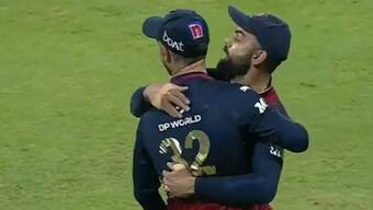 Watch: Virat Kohli's reaction to Glenn Maxwell's stunning catch in RCB vs GT IPL 2022 encounter
