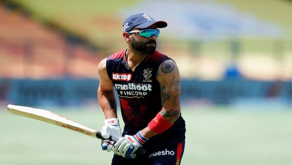 Watch: Virat Kohli imitates Rashid Khan’s ‘Snake Shot’ ahead of RCB vs GT clash