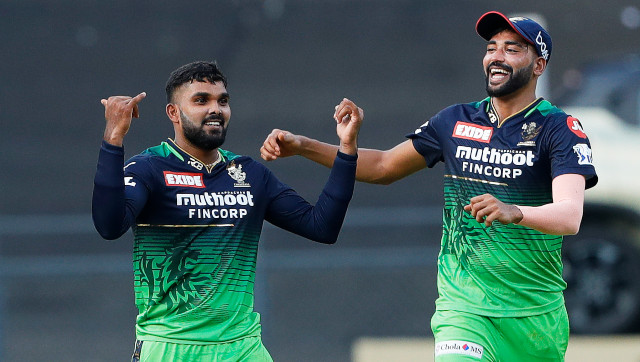 IPL 2022: Hasaranga, du Plessis help RCB maintain charge towards playoffs with 67-run thrashing of SRH IPL 2022: Hasaranga, du Plessis help RCB maintain charge towards playoffs with 67-run thrashing of SRH