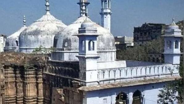 Gyanvapi-Shringar Gauri case: Four petitioners reject report they plan to withdraw plea