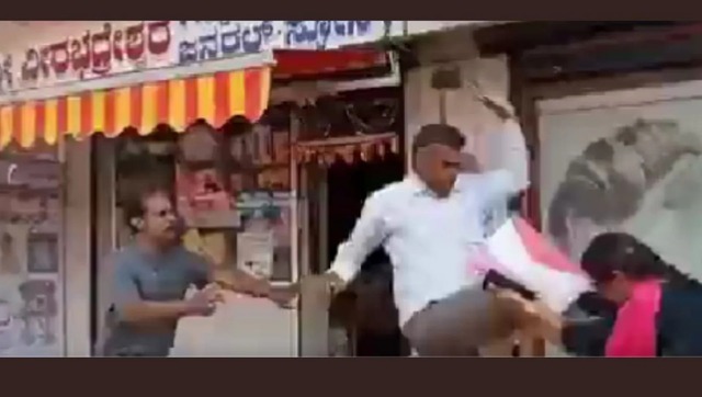 Caught on camera: Woman advocate assaulted by neighbour over property dispute in Karnataka Caught on camera: Woman advocate assaulted by neighbour over property dispute in Karnataka