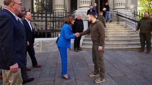 US House Speaker Nancy Pelosi visits Kyiv, meets Ukrainian president Volodymyr Zelenskyy