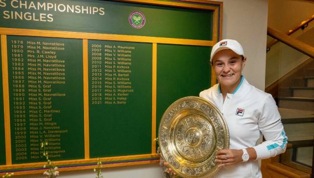 'Miss' and 'Mrs' to be removed from honours board of Wimbledon 'Miss' and 'Mrs' to be removed from honours board of Wimbledon