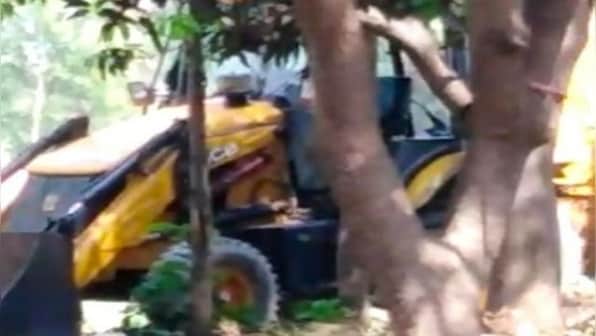 Delhi: Anti-encroachment drive in Sultanpuri cancelled due to unavailability of police force
