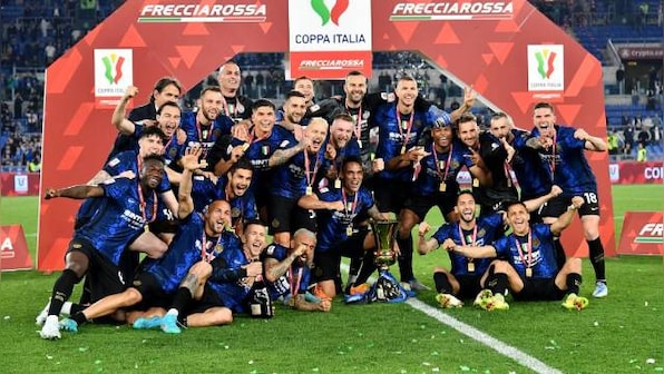 Italian Cup: Inter Milan beat Juventus to lift title after late penalty drama