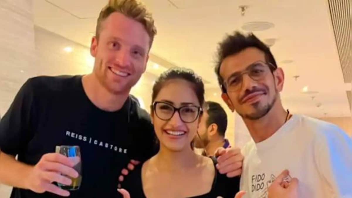 Watch: Dhanashree Verma teaches Yuzvendra Chahal, Jos Buttler some incredible dance moves