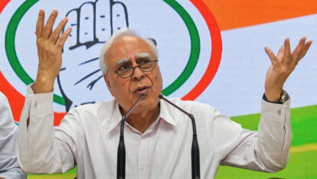 Exits of Congress veterans Azad, Kapil Sibal leave G-23 in disarray Exits of Congress veterans Azad, Kapil Sibal leave G-23 in disarray