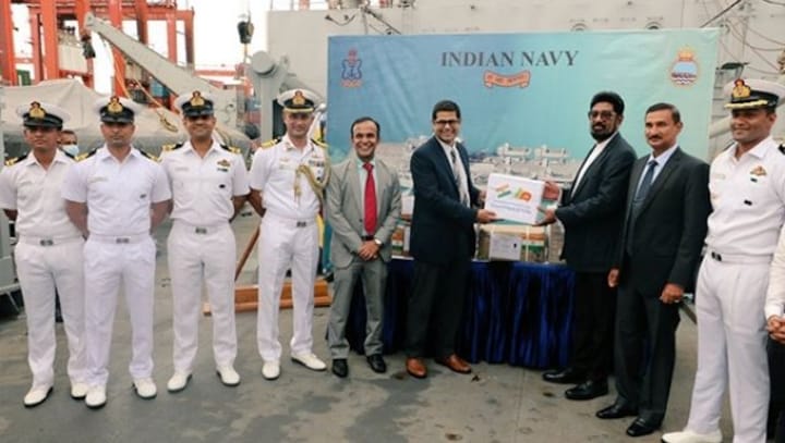 India delivers consignment of over 25 tons of medical supplies to Sri Lanka