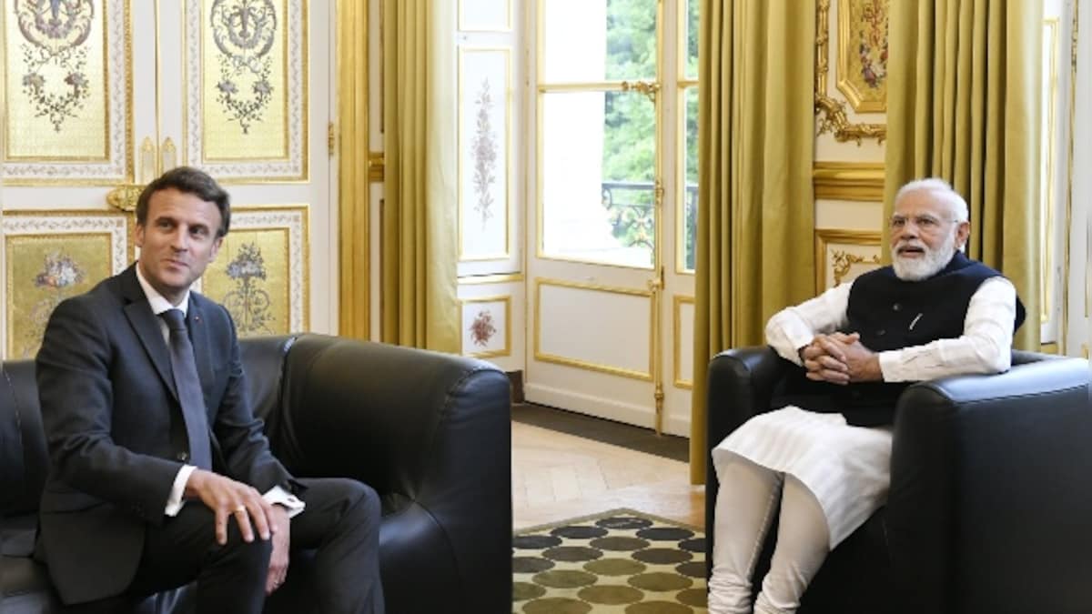 Narendra Modi meets French President, discusses regional and global developments