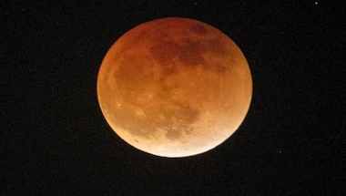 Lunar Eclipse 2023: The Scorpio Flower Moon will affect these zodiac signs