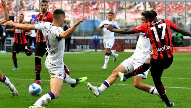 Série A: A vitória de Rafael Leão contra a Fiorentina mantém o Milan à frente do rival Inter de Milão no título