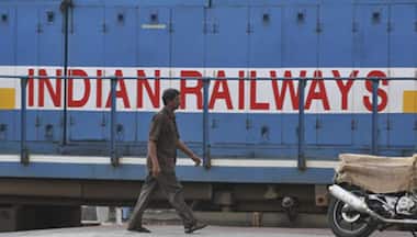 Watch: RPF personnel's quick action saves life of train passenger