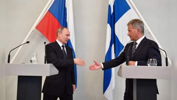'Avoiding tensions': President of Finland informs Putin about NATO membership bid