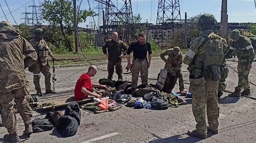 Ukraine army ordered Azovstal troops to stop fighting: commander Ukraine army ordered Azovstal troops to stop fighting: commander