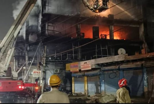 Delhi building fire: At least 27 killed, several feared trapped; President Kovind, PM Modi express condolences