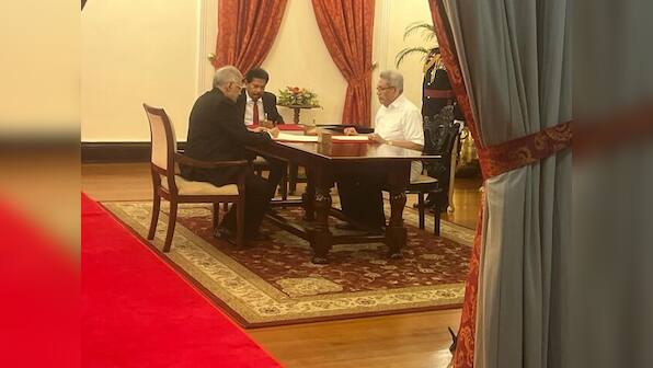 Sri Lanka: Ranil Wickremesinghe returns as PM, makes economic recovery the priority