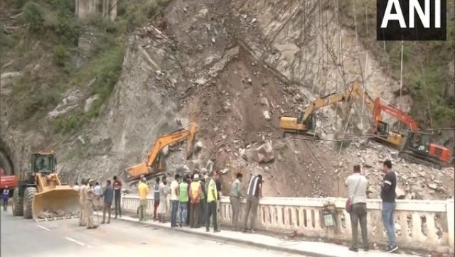 J&K tunnel accident: Nine more bodies recovered as rescue operation ends; death toll reaches 10 J&K tunnel accident: Nine more bodies recovered as rescue operation ends; death toll reaches 10