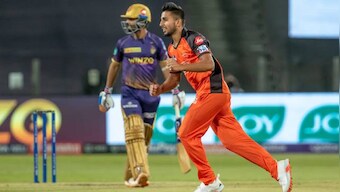 IPL 2022: SRH's Umran Malik returns among wickets with three big scalps in two overs against KKR
