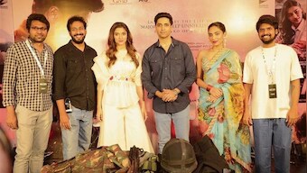 Team Major meets Maharashtra CM for The Major Promise