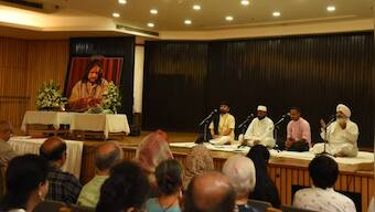 Farooq Abdullah and Ghulam Nabi Azad's emotional tribute to the late Bhajan Sopori